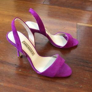 ZARA Basic: Suede heeled sandal